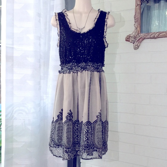 Ultra Pink Dresses & Skirts - Ultra pink black sequin sleeveless Exotic sexy flattering A line rocker dress S